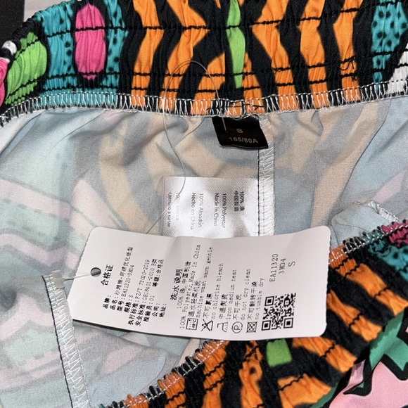 Fresh Prince shorts size small - Picture 6 of 8